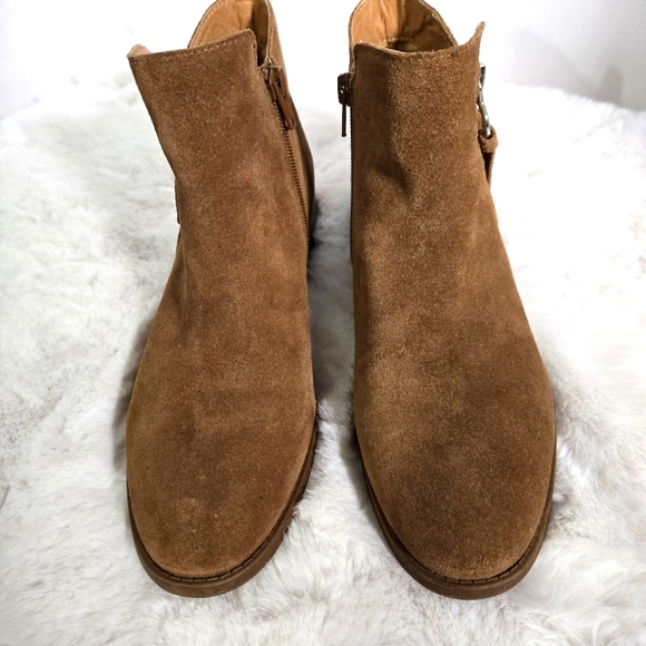 Steve Madden Dacey Cognac Suede Ankle Boot in size US 8.5  - EUC - Picture 1 of 10